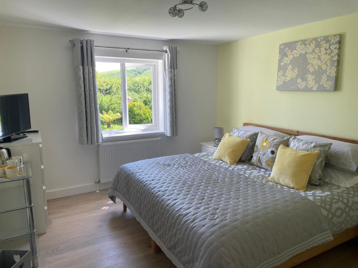 Westerley Country B & B With Exclusive Guest Lounge 벅패스트리 외부 사진